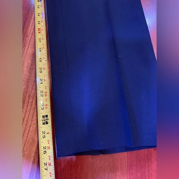 Talbots Classic Women’s Navy Wool Suit, 8P - Picture 11 of 12